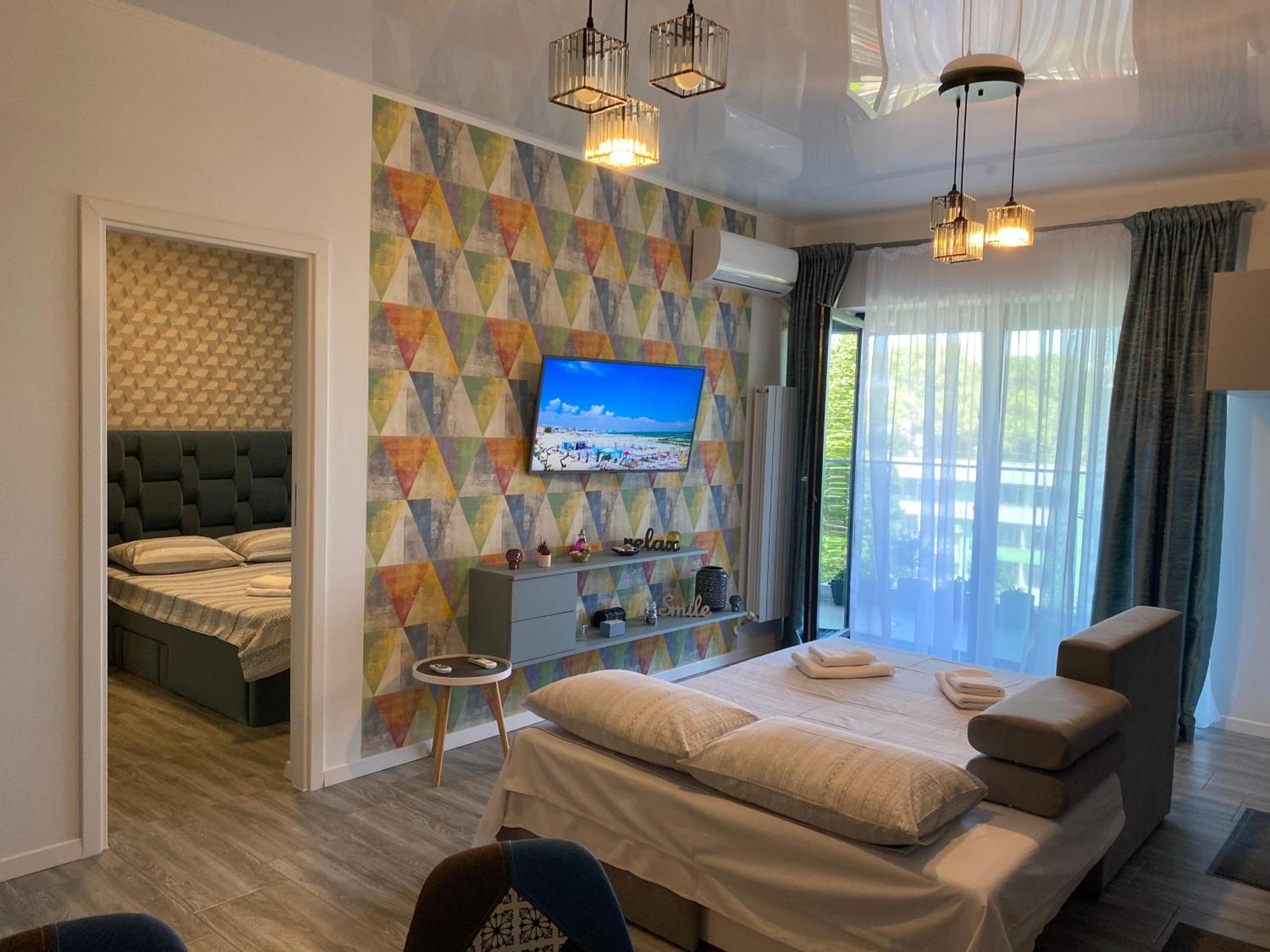 Elysse Sunrise Apartment Mamaia Bagian luar foto