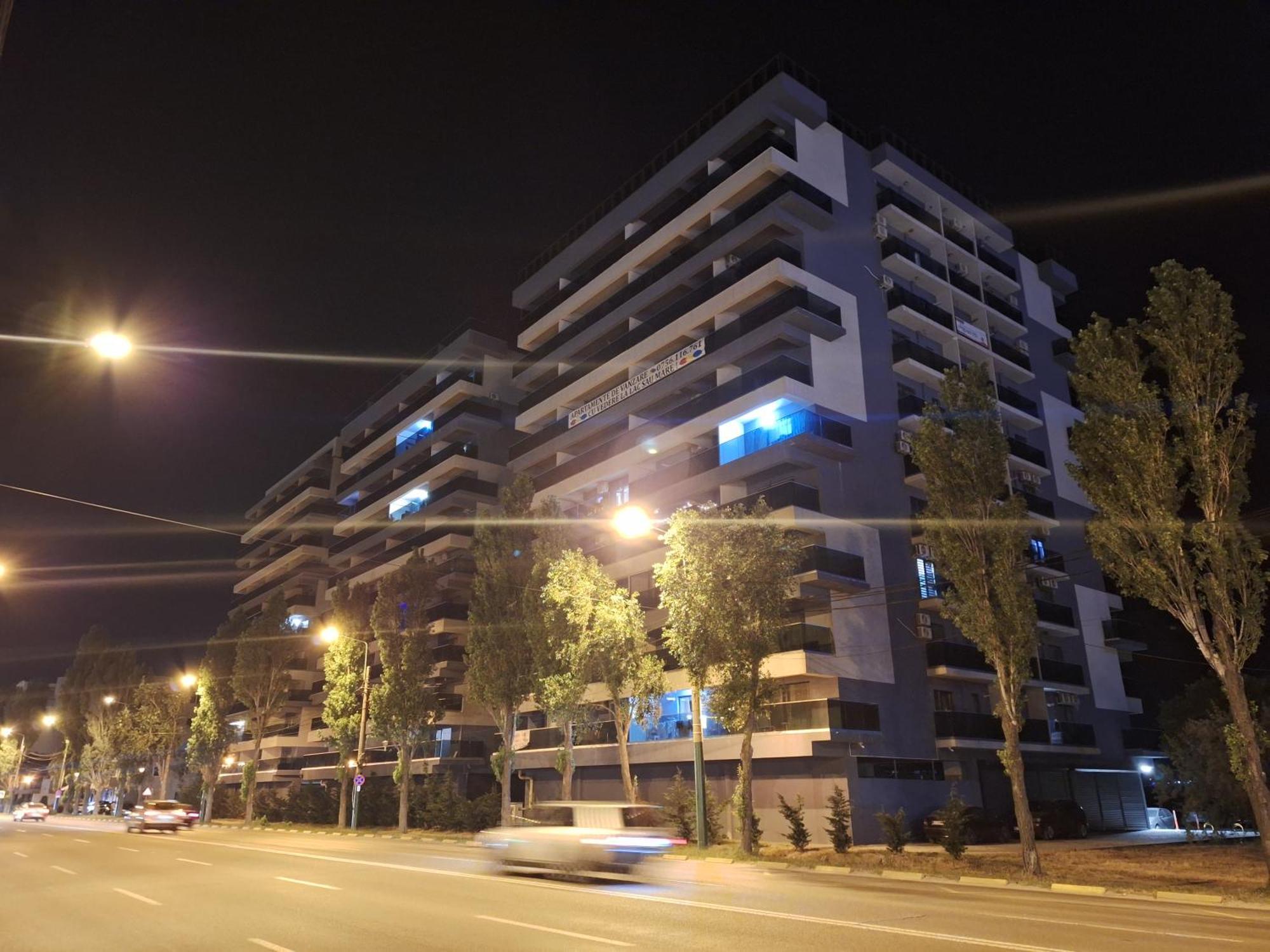 Elysse Sunrise Apartment Mamaia Bagian luar foto