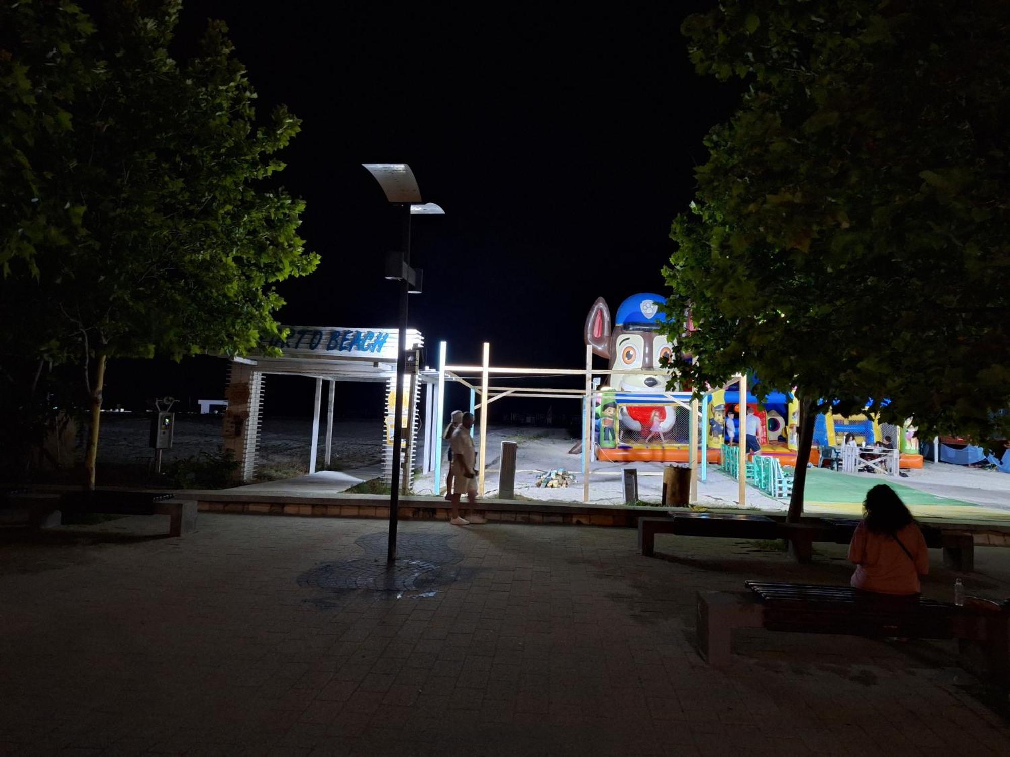 Elysse Sunrise Apartment Mamaia Bagian luar foto